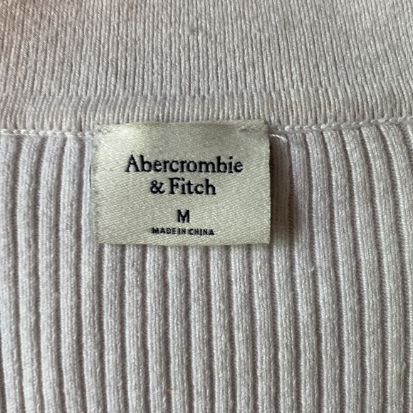 Abercrombie and Fitch quarter zip sweater. - Picture 3 of 3